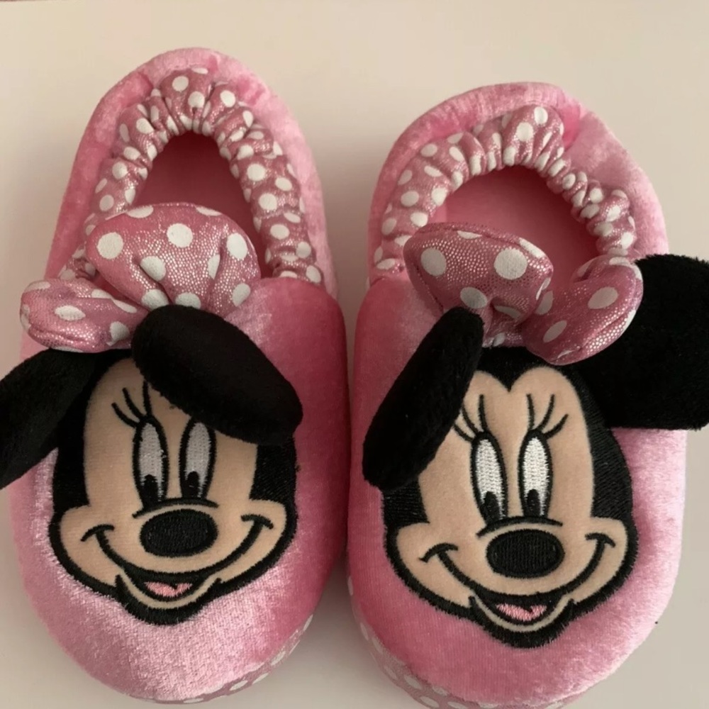 DISNEY PINK MINNIE MOUSE SLIPPERS  11/12 XL